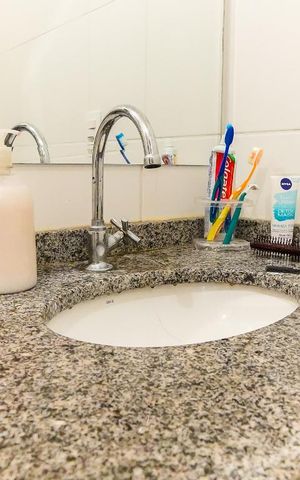 Apartamento à venda com 53m², 2 quartos e 1 vaga Apartamento à venda com 53m², 2 quartos e 1 vagaBanheiro