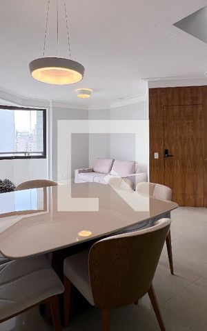 Apartamento para alugar com 250m², 3 quartos e 3 vagasSala