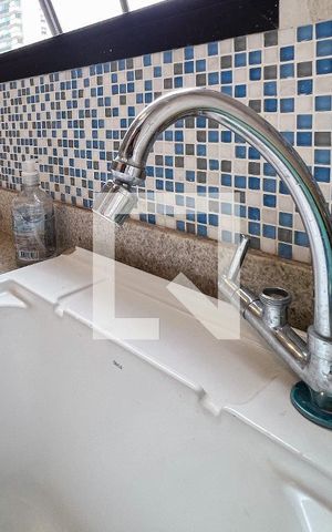 Apartamento para alugar com 250m², 3 quartos e 3 vagasÁrea de Serviço