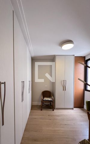 Apartamento para alugar com 250m², 3 quartos e 3 vagasEscritório