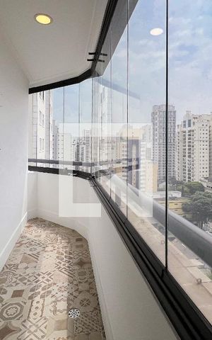 Apartamento para alugar com 250m², 3 quartos e 3 vagasSacada