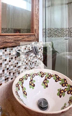 Apartamento para alugar com 250m², 3 quartos e 3 vagasBanheiro