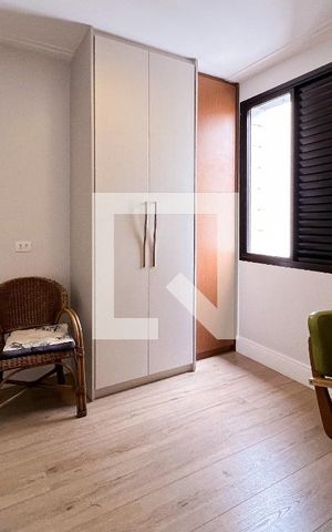 Apartamento para alugar com 250m², 3 quartos e 3 vagasEscritório