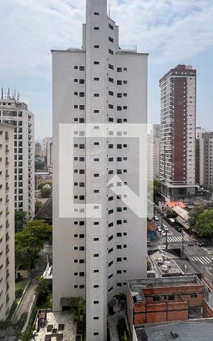 Apartamento para alugar com 250m², 3 quartos e 3 vagasVista