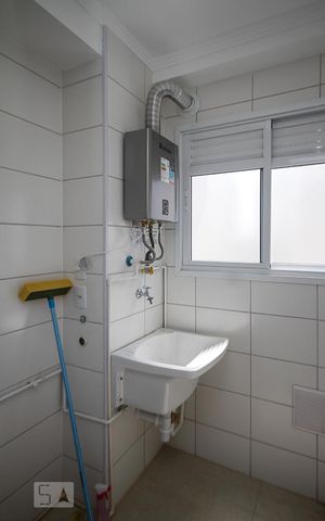 Apartamento à venda com 48m², 2 quartos e 1 vaga Apartamento à venda com 48m², 2 quartos e 1 vagaÁrea de Serviço