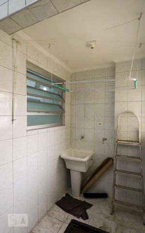 Apartamento à venda com 64m², 2 quartos e sem vagaÁrea de servico