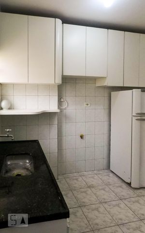 Apartamento à venda com 64m², 2 quartos e sem vagaCozinha
