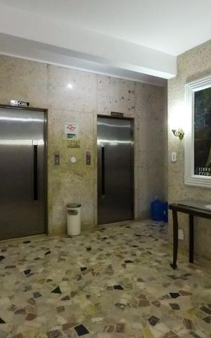 Apartamento à venda com 64m², 2 quartos e sem vagaHall de Entrada