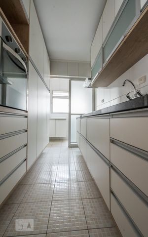 Apartamento para alugar com 82m², 3 quartos e 2 vagas Apartamento para alugar com 82m², 3 quartos e 2 vagasCozinha