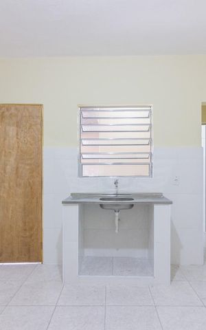 Casa para alugar com 50m², 1 quarto e sem vagaSala