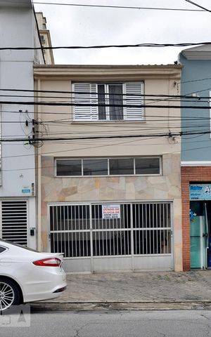 Casa à venda com 100m², 3 quartos e 1 vagaFachada