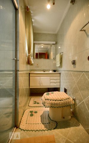 Casa à venda com 100m², 3 quartos e 1 vagaBanheiro