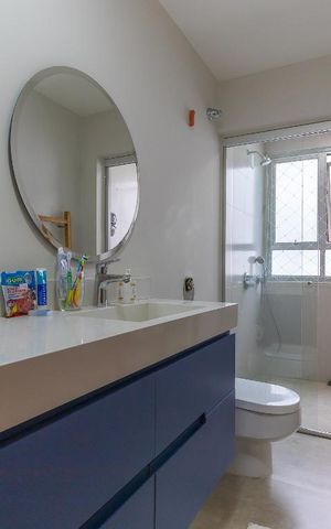 Apartamento para alugar com 135m², 3 quartos e 1 vagaBanheiro da suíte