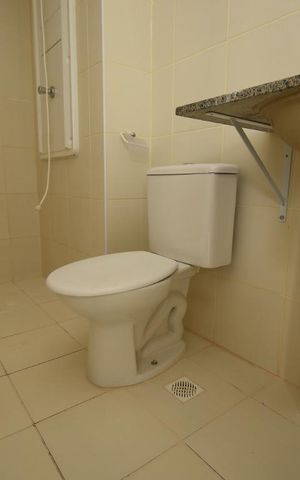 Apartamento para alugar com 55m², 2 quartos e 1 vagaBanheiro 2