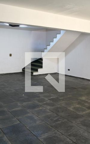 Casa à venda com 400m², 3 quartos e 3 vagasGaragem 