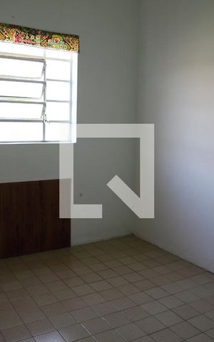 Casa à venda com 400m², 3 quartos e 3 vagasQuarto  Empregada/ Serviço 