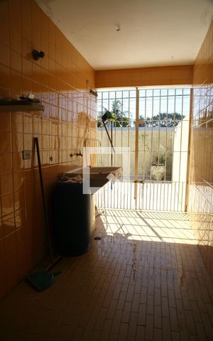 Casa à venda com 400m², 3 quartos e 3 vagasÁrea de Serviço