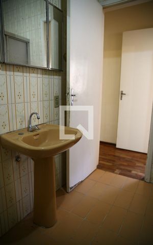 Casa à venda com 400m², 3 quartos e 3 vagasBanheiro  Social 