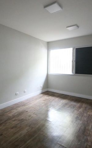 Casa para alugar com 500m², 5 quartos e 4 vagasQuarto 3