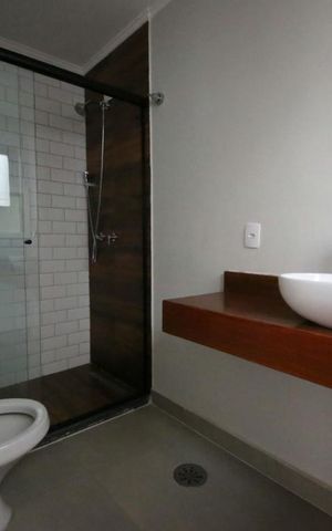 Casa para alugar com 500m², 5 quartos e 4 vagasSuíte 2 - Banheiro