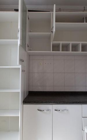 Apartamento à venda com 77m², 2 quartos e 1 vaga Apartamento à venda com 77m², 2 quartos e 1 vagaCozinha - Armários
