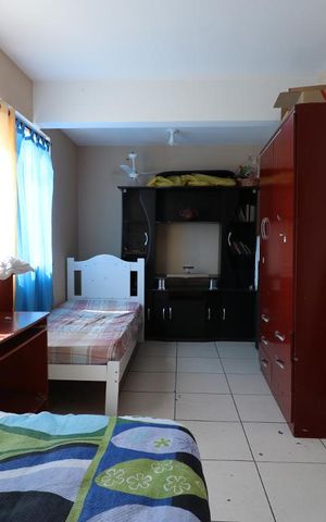 Casa à venda com 182m², 5 quartos e 5 vagasQuarto de serviços