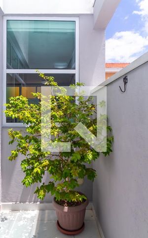 Casa à venda com 270m², 3 quartos e 3 vagas Casa à venda com 270m², 3 quartos e 3 vagasJardim de Inverno