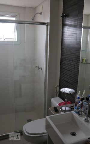 Apartamento para alugar com 93m², 2 quartos e 2 vagas Apartamento para alugar com 93m², 2 quartos e 2 vagasBanheiro