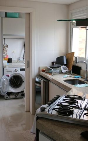 Apartamento para alugar com 93m², 2 quartos e 2 vagas Apartamento para alugar com 93m², 2 quartos e 2 vagasCozinha