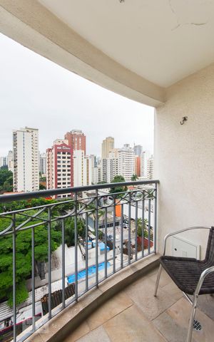 Apartamento à venda com 48m², 1 quarto e 1 vaga Apartamento à venda com 48m², 1 quarto e 1 vagaVaranda