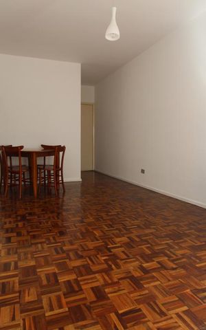 Apartamento à venda com 55m², 2 quartos e sem vagaSala