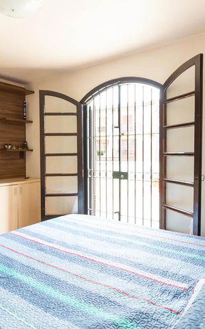 Casa para alugar com 200m², 3 quartos e 4 vagas Casa para alugar com 200m², 3 quartos e 4 vagasQuarto 1