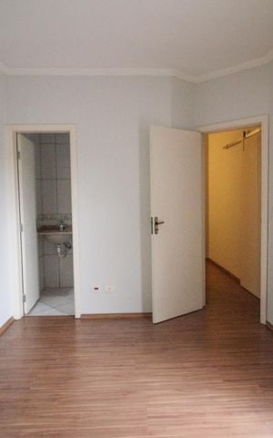Casa à venda com 152m², 3 quartos e 2 vagas