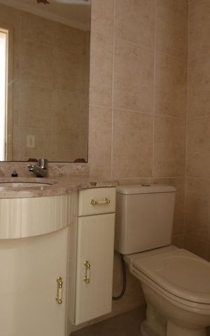 Casa de condomínio à venda com 100m², 3 quartos e 2 vagasbanheiro de serviço
