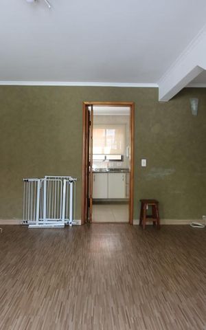 Casa de condomínio à venda com 100m², 3 quartos e 2 vagassala