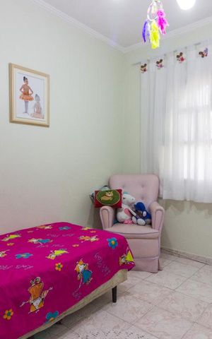 Casa à venda com 255m², 4 quartos e 3 vagasQuarto 2