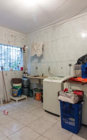 Casa à venda com 255m², 4 quartos e 3 vagasÁrea de Serviço