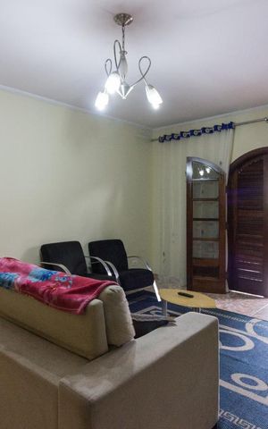 Casa à venda com 255m², 4 quartos e 3 vagasSala
