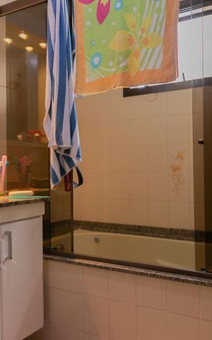 Apartamento à venda com 112m², 3 quartos e 2 vagas Apartamento à venda com 112m², 3 quartos e 2 vagasBanheiro