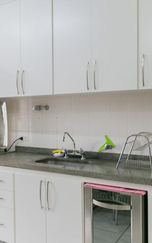 Apartamento à venda com 112m², 3 quartos e 2 vagas Apartamento à venda com 112m², 3 quartos e 2 vagasCozinha