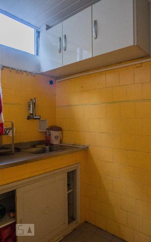 Apartamento à venda com 40m², 1 quarto e sem vaga Apartamento à venda com 40m², 1 quarto e sem vagaCozinha