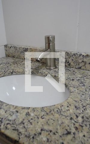 Apartamento para alugar com 50m², 2 quartos e 1 vaga Apartamento para alugar com 50m², 2 quartos e 1 vagaBanheiro - torneira