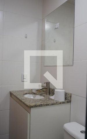 Apartamento para alugar com 50m², 2 quartos e 1 vaga Apartamento para alugar com 50m², 2 quartos e 1 vagaBanheiro