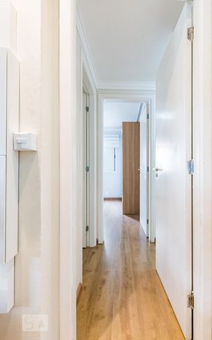 Apartamento para alugar com 126m², 3 quartos e 2 vagas Apartamento para alugar com 126m², 3 quartos e 2 vagasCorredor