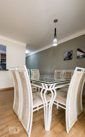 Apartamento para alugar com 126m², 3 quartos e 2 vagas Apartamento para alugar com 126m², 3 quartos e 2 vagasSala