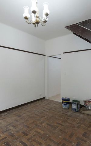 Casa para alugar com 120m², 2 quartos e sem vaga1o. Andar - Sala