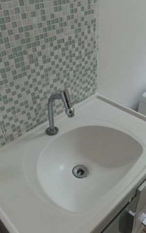 Casa para alugar com 120m², 2 quartos e sem vaga1o. Andar - Banheiro (Pia)
