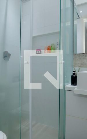 Apartamento para alugar com 95m², 3 quartos e sem vaga Apartamento para alugar com 95m², 3 quartos e sem vagaBanheiro Social