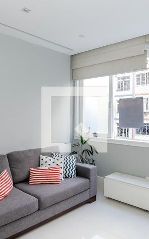 Apartamento para alugar com 95m², 3 quartos e sem vaga Apartamento para alugar com 95m², 3 quartos e sem vagaSala