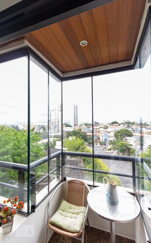 Apartamento à venda com 212m², 4 quartos e 3 vagas Apartamento à venda com 212m², 4 quartos e 3 vagasVaranda do quarto 4